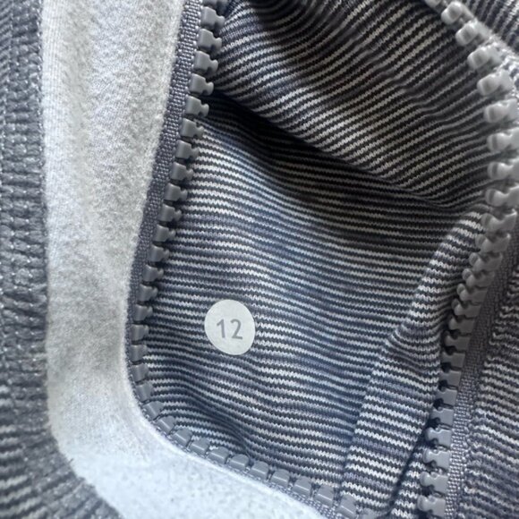Lululemon | "Wee Are From Space Coal Fossil / White" Define Jacket | Size 12 - Picture 9 of 11